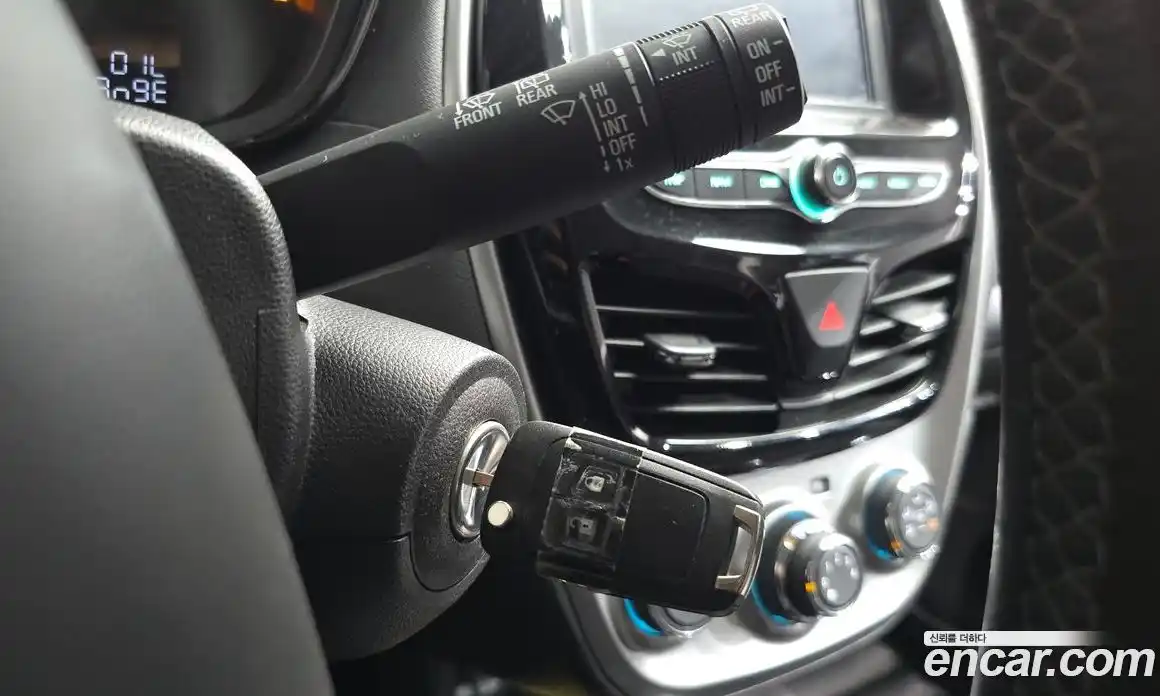 Chevrolet Spark 2015 1.0 гидро в Москве № 2053044, фото 23
