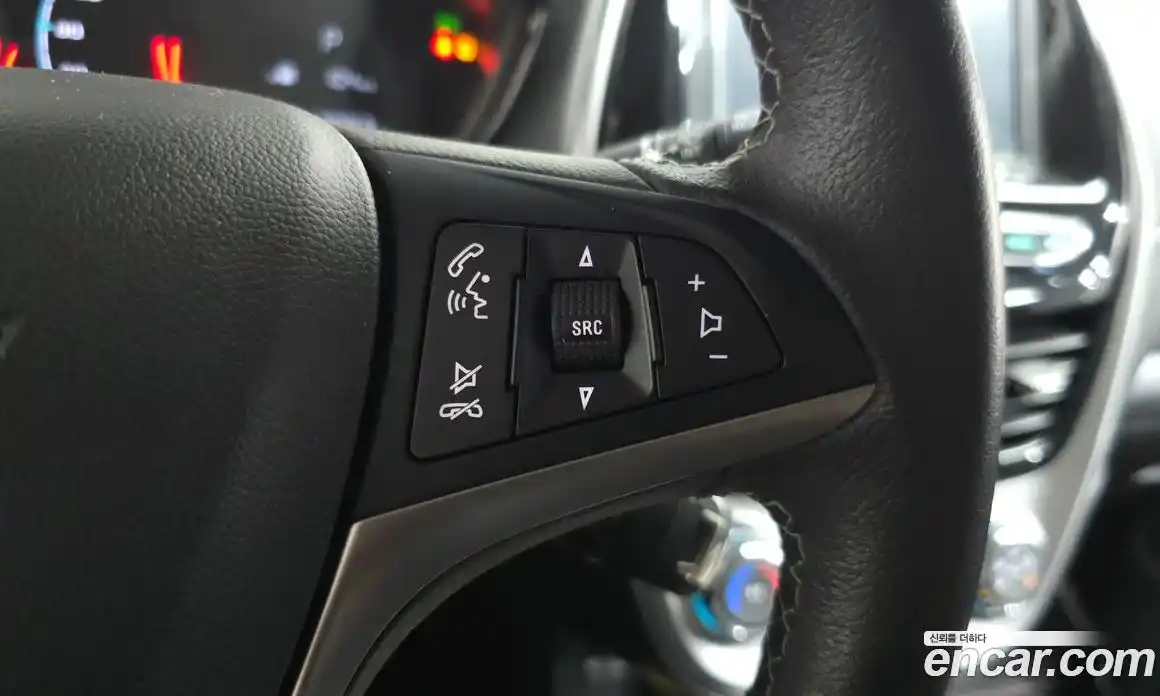 Chevrolet Spark 2015 1.0 гидро в Москве № 2053044, фото 24