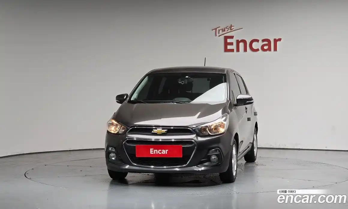 Chevrolet Spark 2015 1.0 гидро в Москве № 2053044, фото 3