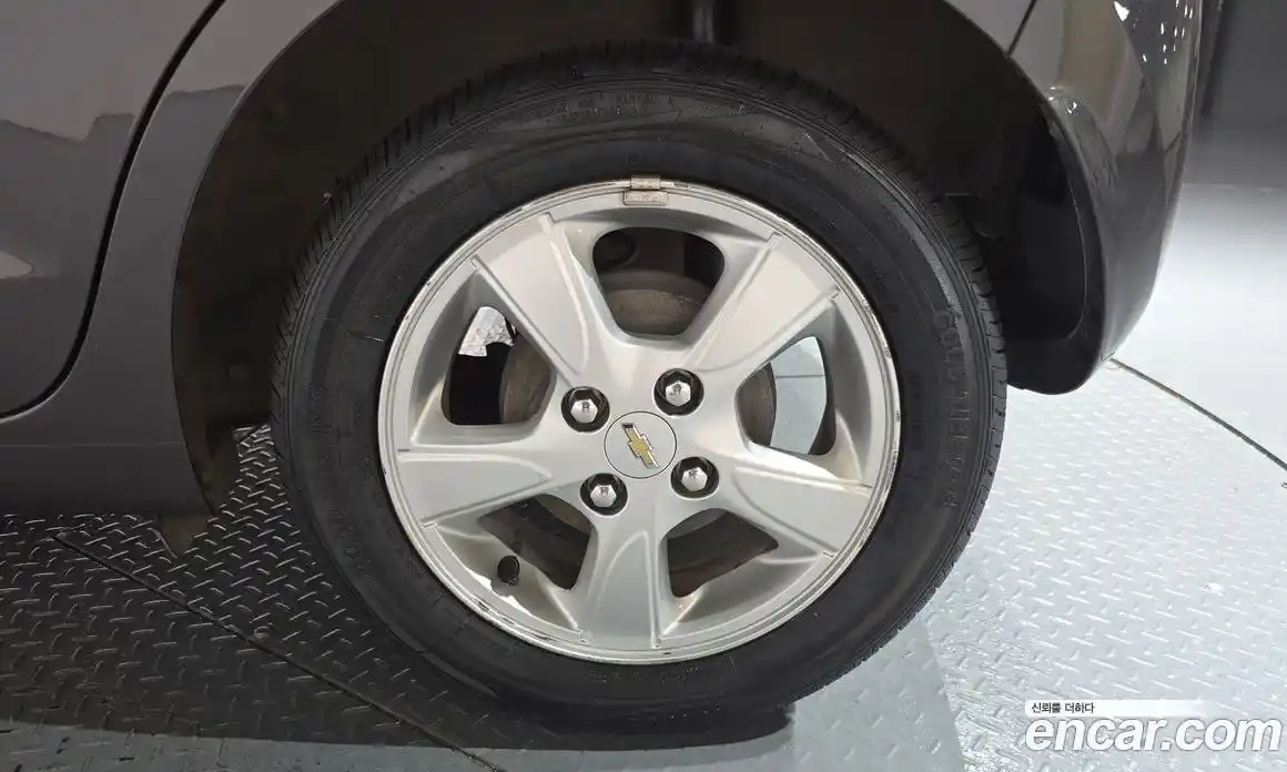 Chevrolet Spark 2015 1.0 гидро в Москве № 2053044, фото 7