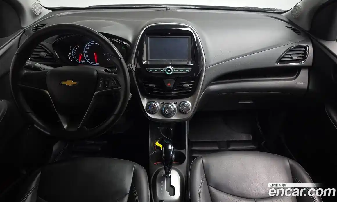 Chevrolet Spark 2015 1.0 гидро в Москве № 2053044, фото 10