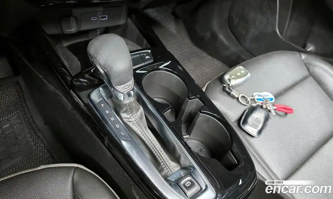 Chevrolet Trax 2023 1.2 гидро в Москве № 2053113, фото 12
