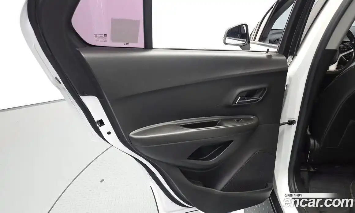 Chevrolet Trax 2020 1.4 гидро в Москве № 2053235, фото 15