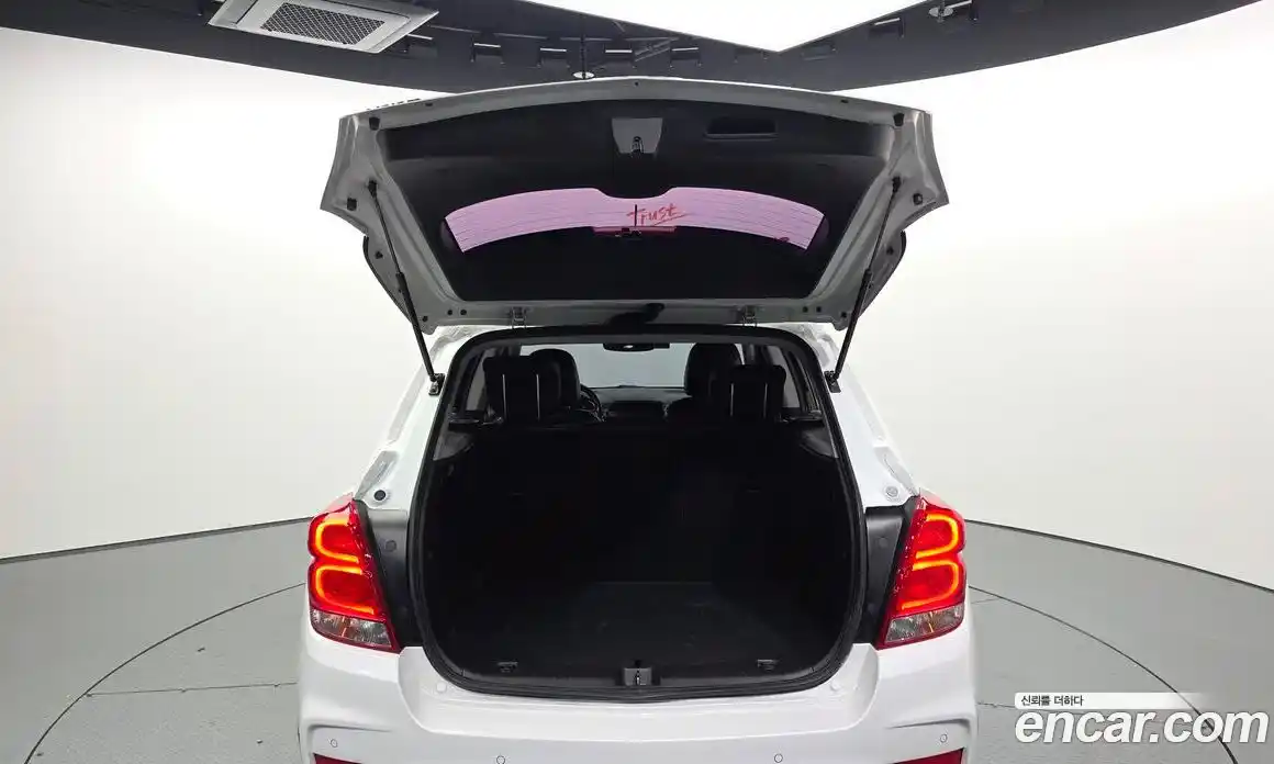 Chevrolet Trax 2020 1.4 гидро в Москве № 2053235, фото 26