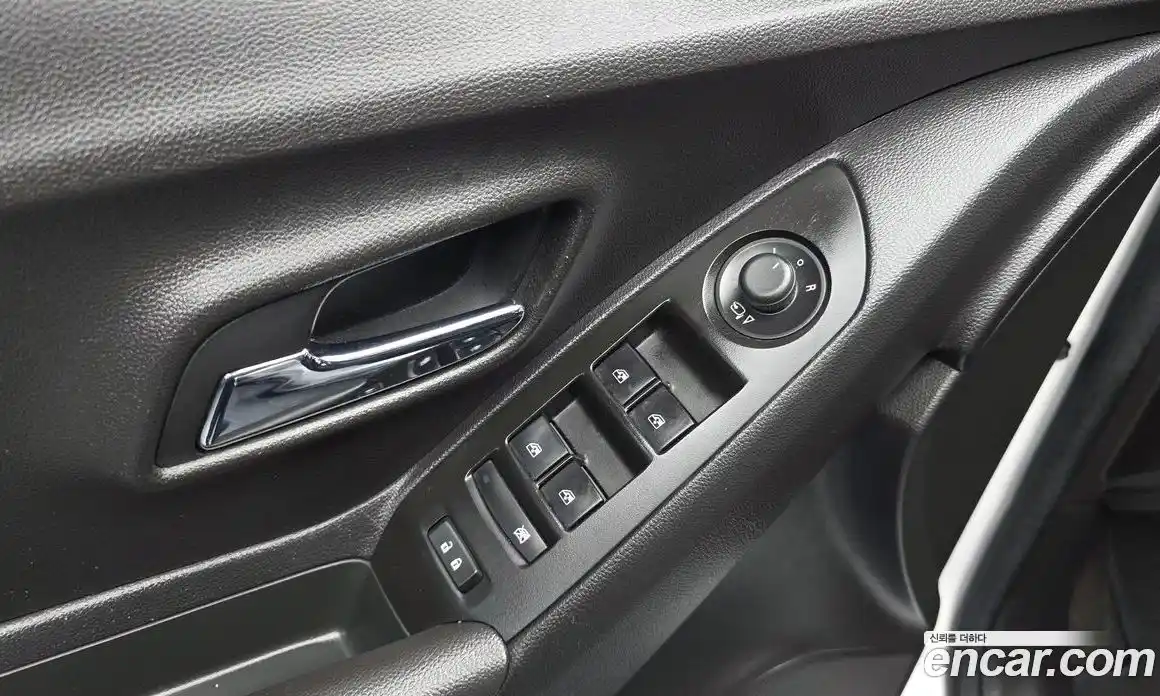 Chevrolet Trax 2020 1.4 гидро в Москве № 2053235, фото 30