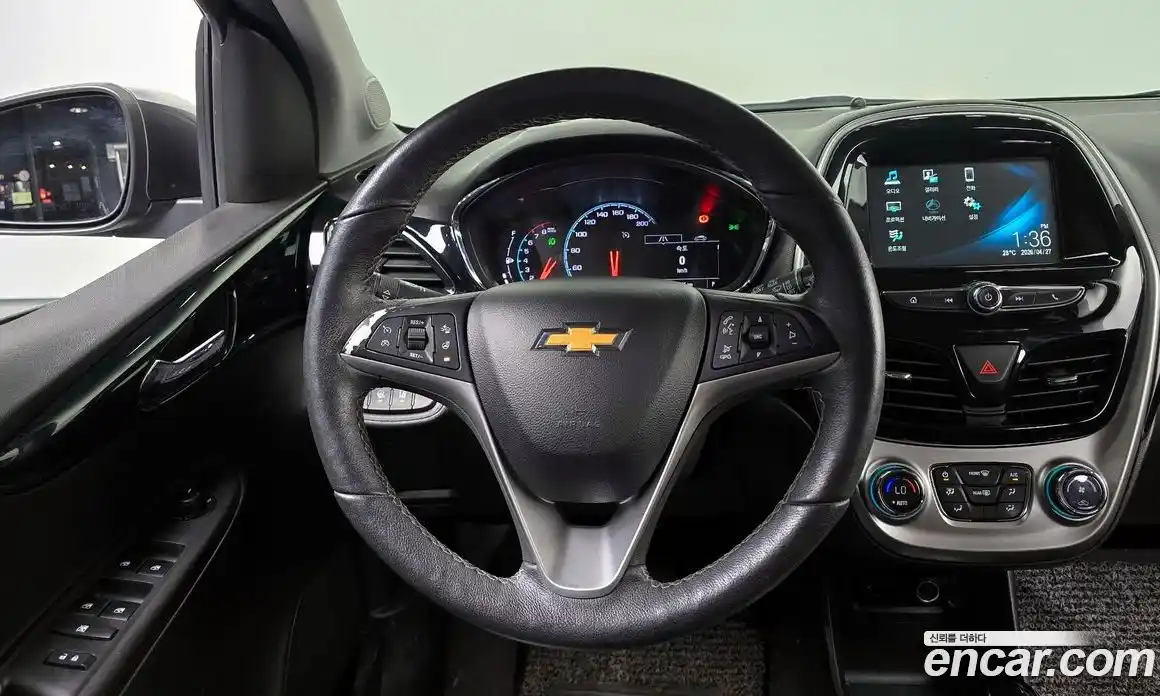 Chevrolet Spark 2018 1.0 гидро в Москве № 2053261, фото 13