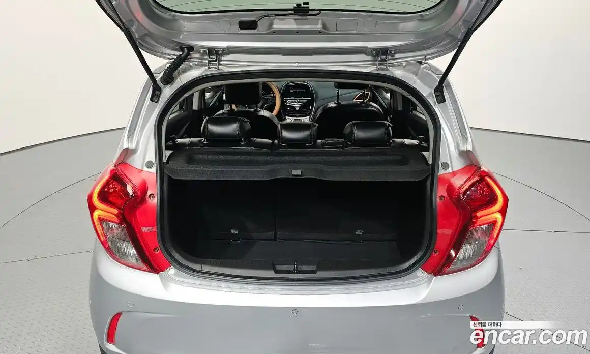 Chevrolet Spark 2018 1.0 гидро в Москве № 2053356, фото 20
