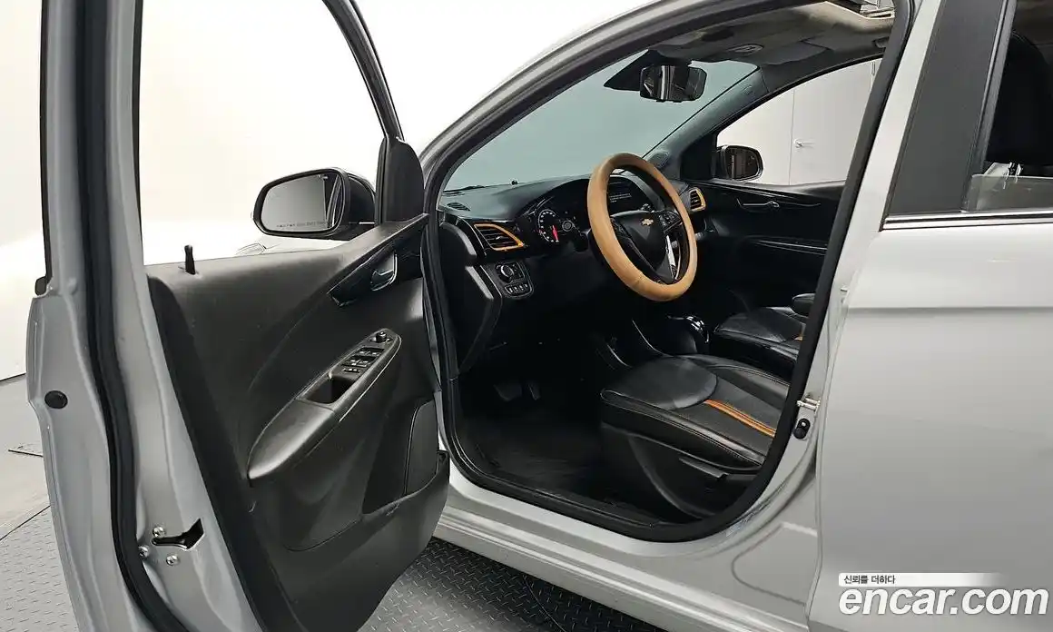 Chevrolet Spark 2018 1.0 гидро в Москве № 2053356, фото 10