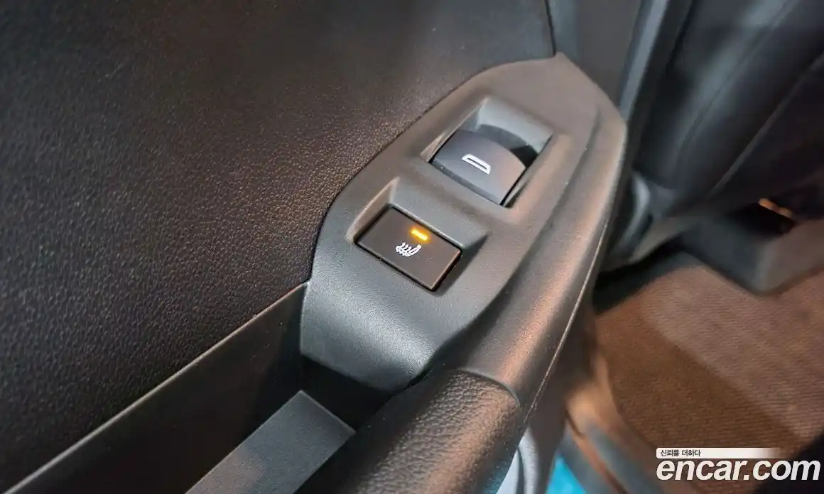 Chevrolet TrailBlazer 2020 1.3 гидро в Москве № 2053800, фото 18