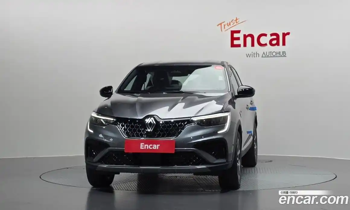 Renault Arkana 2025 1.6 гидро в Москве № 2053836, фото 3