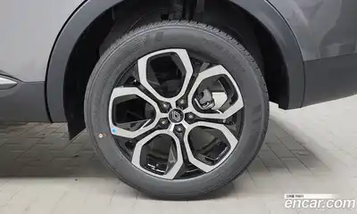 Renault Arkana 2025 1.6 гидро в Москве № 2053836, миниатюра 7