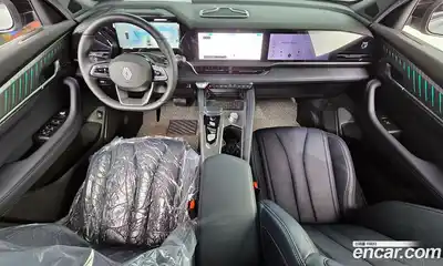 Renault Grand Koleos 2025 1.5 гидро в Москве № 2053880, миниатюра 7
