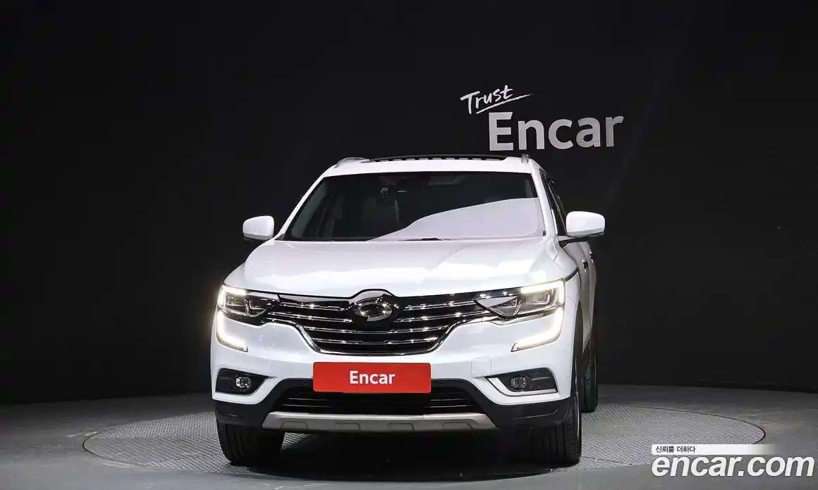Renault QM6 2018 2.0 гидро в Москве № 2054009, фото 3