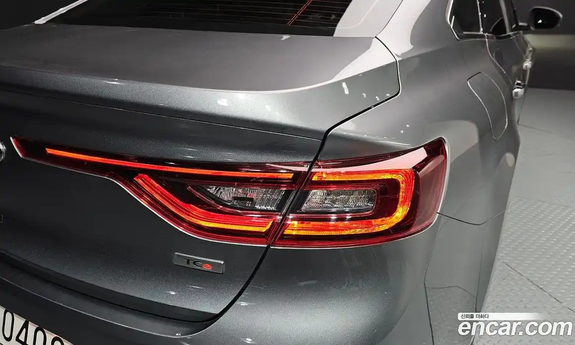 Renault SM6 2016 1.6 гидро в Москве № 2054086, фото 9