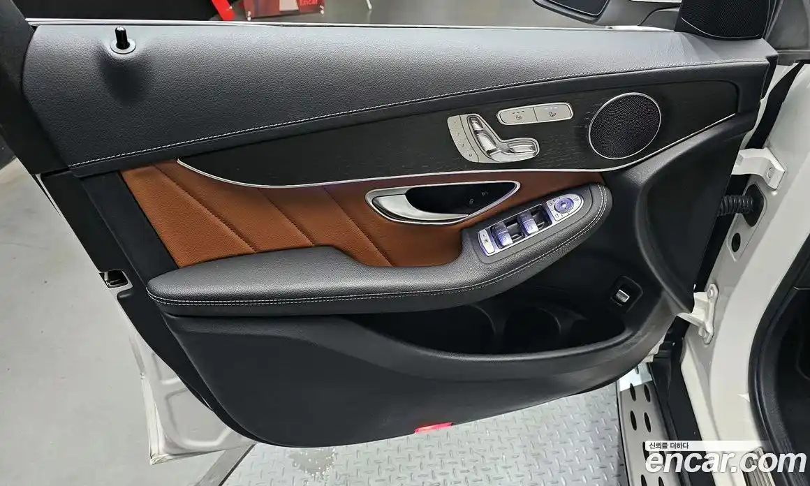Mercedes-Benz GLC-Class 2022 2.0 гидро в Москве № 2054108, фото 14