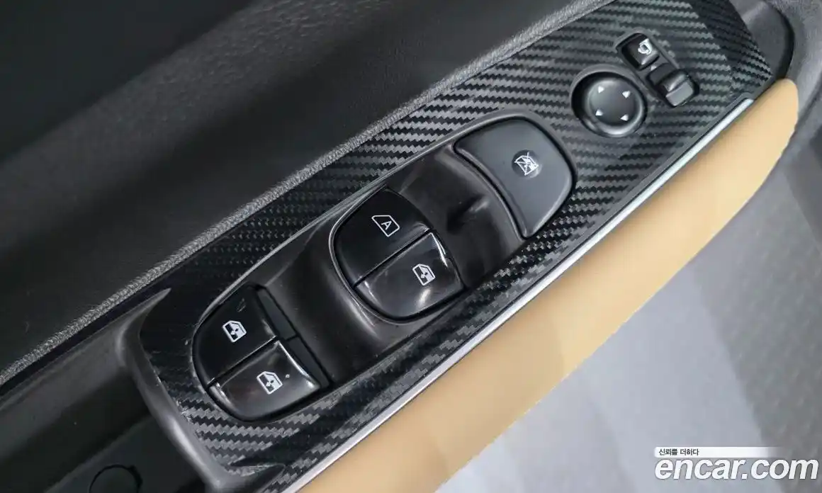 Renault QM6 2019 2.0 гидро в Москве № 2054125, фото 18