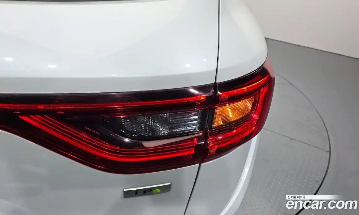 Renault QM6 2019 2.0 гидро в Москве № 2054125, фото 9