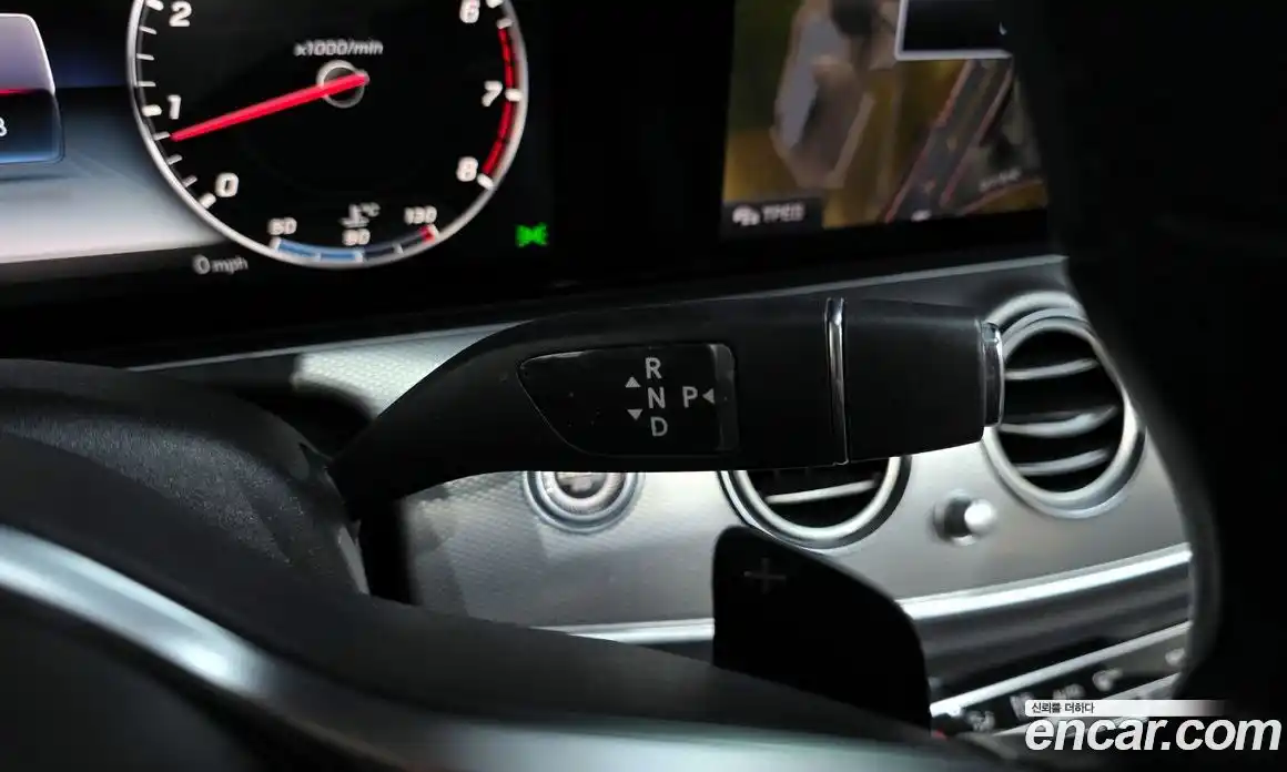 Mercedes-Benz E-Class 2019 2.0 гидро в Москве № 2054340, фото 12