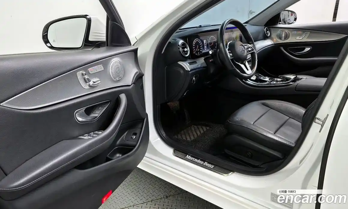 Mercedes-Benz E-Class 2019 2.0 гидро в Москве № 2054340, фото 13