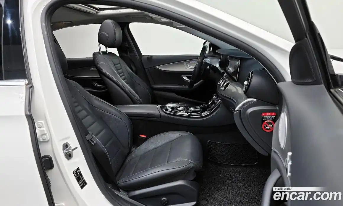 Mercedes-Benz E-Class 2019 2.0 гидро в Москве № 2054340, фото 16