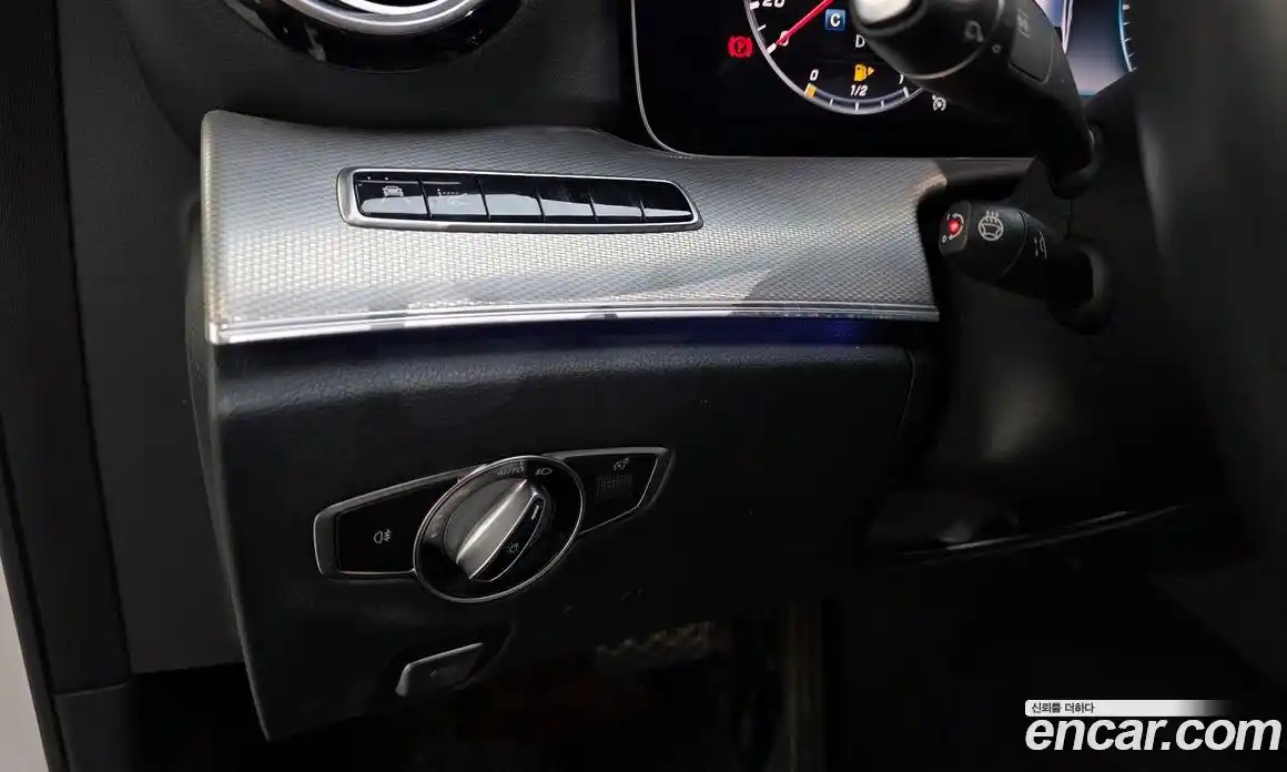 Mercedes-Benz E-Class 2019 2.0 гидро в Москве № 2054340, фото 23