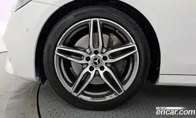 Mercedes-Benz E-Class 2019 2.0 гидро в Москве № 2054340, миниатюра 5
