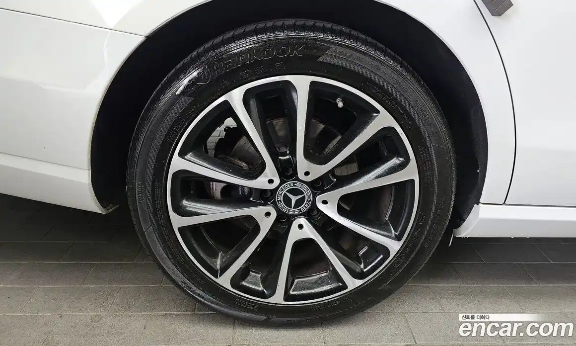 Mercedes-Benz E-Class 2020 2.0 гидро в Москве № 2054392, фото 5