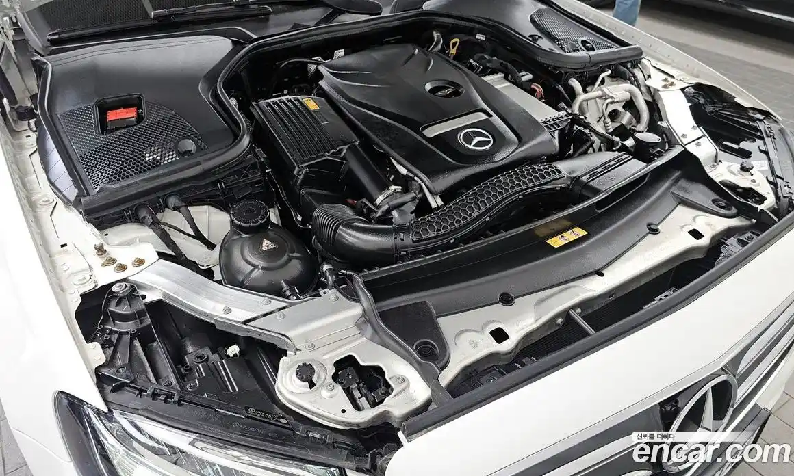 Mercedes-Benz E-Class 2020 2.0 гидро в Москве № 2054392, фото 6