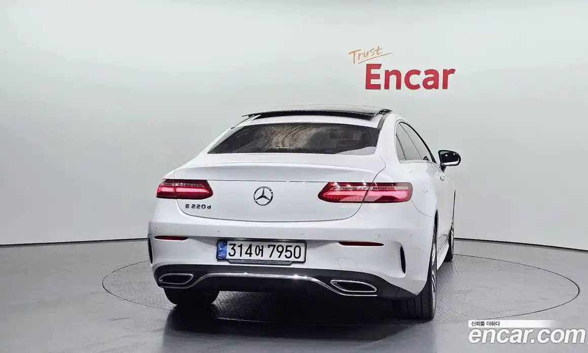 Mercedes-Benz E-Class 2017 1.9 гидро в Москве № 2054458, фото 4