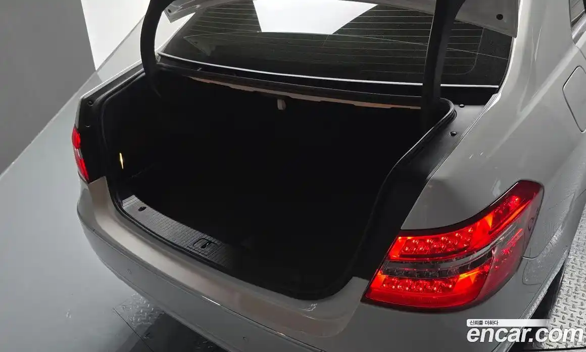 Mercedes-Benz E-Class 2013 3.5 гидро в Москве № 2054555, фото 20