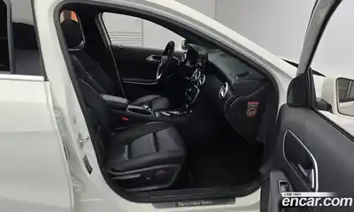 Mercedes-Benz A-Class 2017 1.6 гидро в Москве № 2054576, миниатюра 12