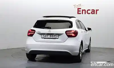 Mercedes-Benz A-Class 2017 1.6 гидро в Москве № 2054576, миниатюра 4