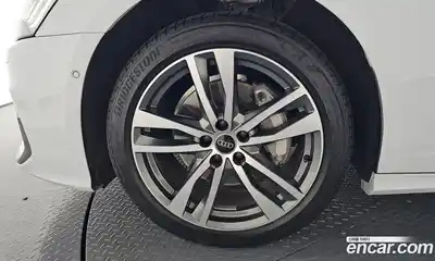Audi A6 2023 2.0 гидро в Москве № 2055171, миниатюра 4