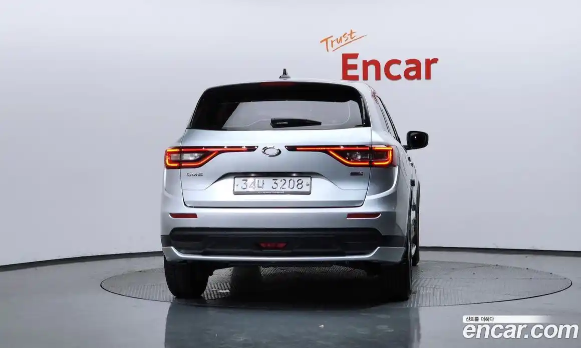 Renault QM6 2018 2.0 гидро в Москве № 2055418, фото 4