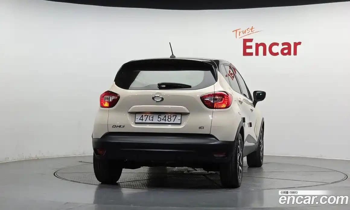 Renault QM3 2015 1.5 гидро в Москве № 2055490, фото 4