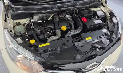 Renault QM3 2015 1.5 гидро в Москве № 2055490, миниатюра 6