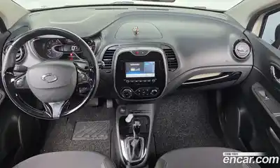 Renault QM3 2015 1.5 гидро в Москве № 2055490, миниатюра 7