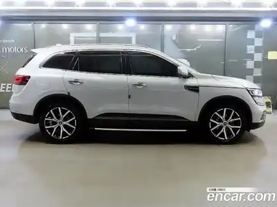 Renault QM6 2022 2.0 гидро в Москве № 2055853, миниатюра 3