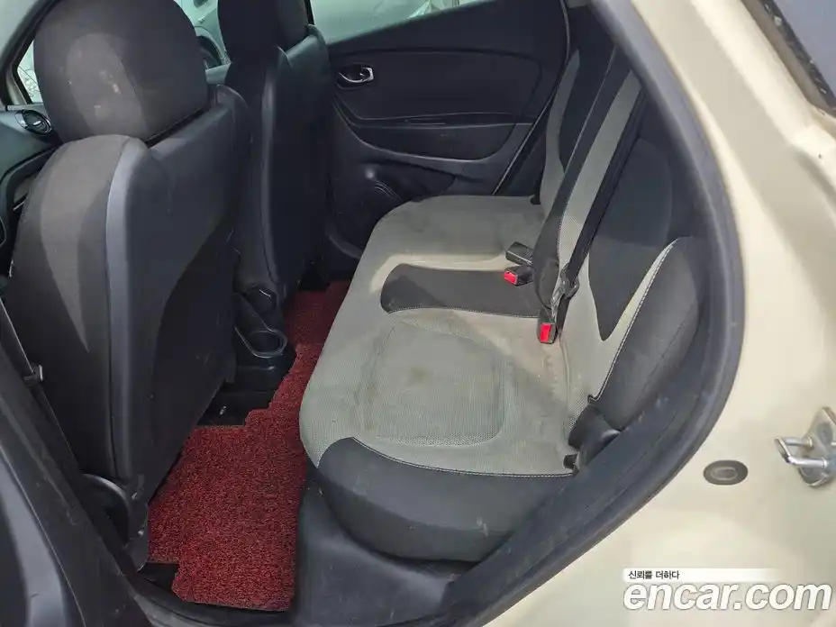 Renault QM3 2014 1.5 гидро в Москве № 2056266, фото 10