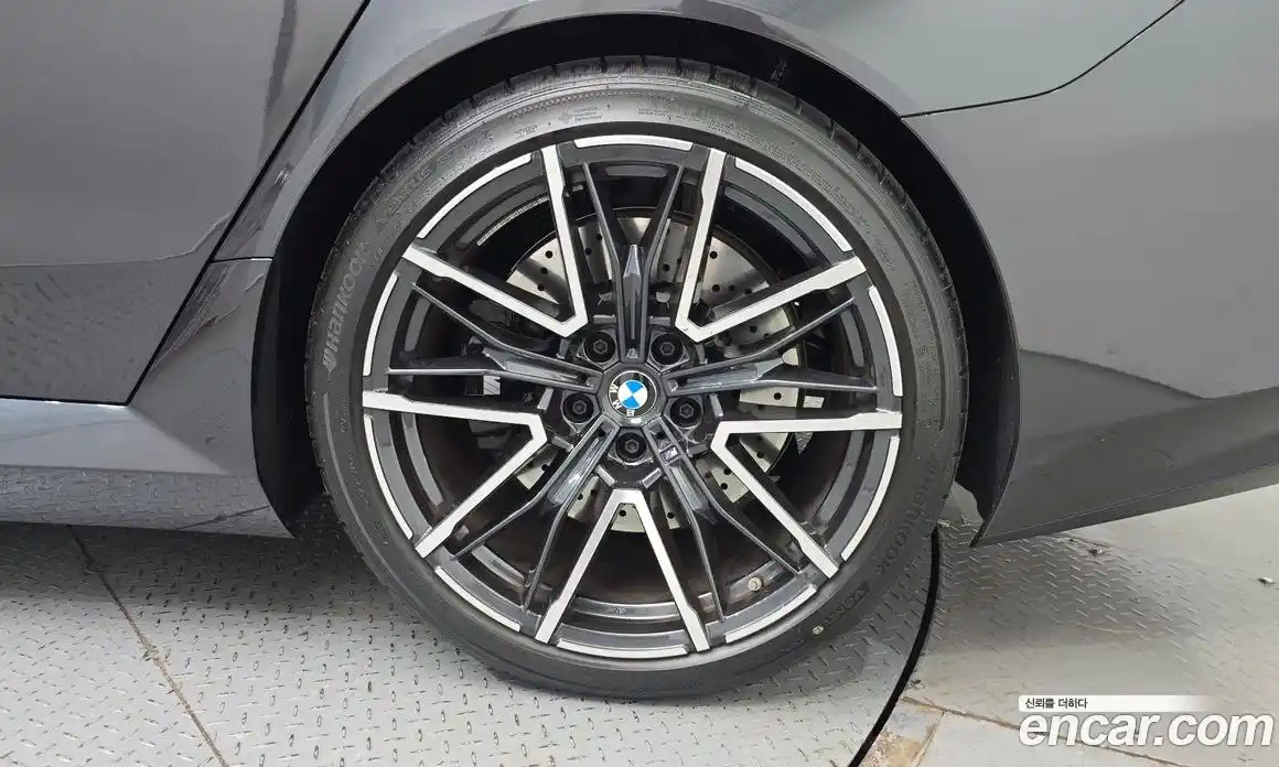 BMW M5 2026 4.4 гидро в Москве № 2056277, фото 7