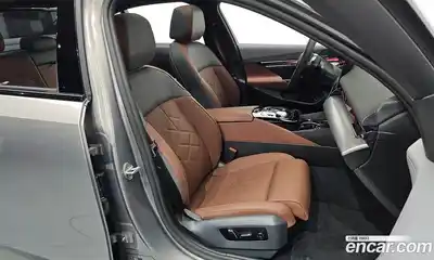 BMW 5-Series 2025 2.0 гидро в Москве № 2056360, миниатюра 11