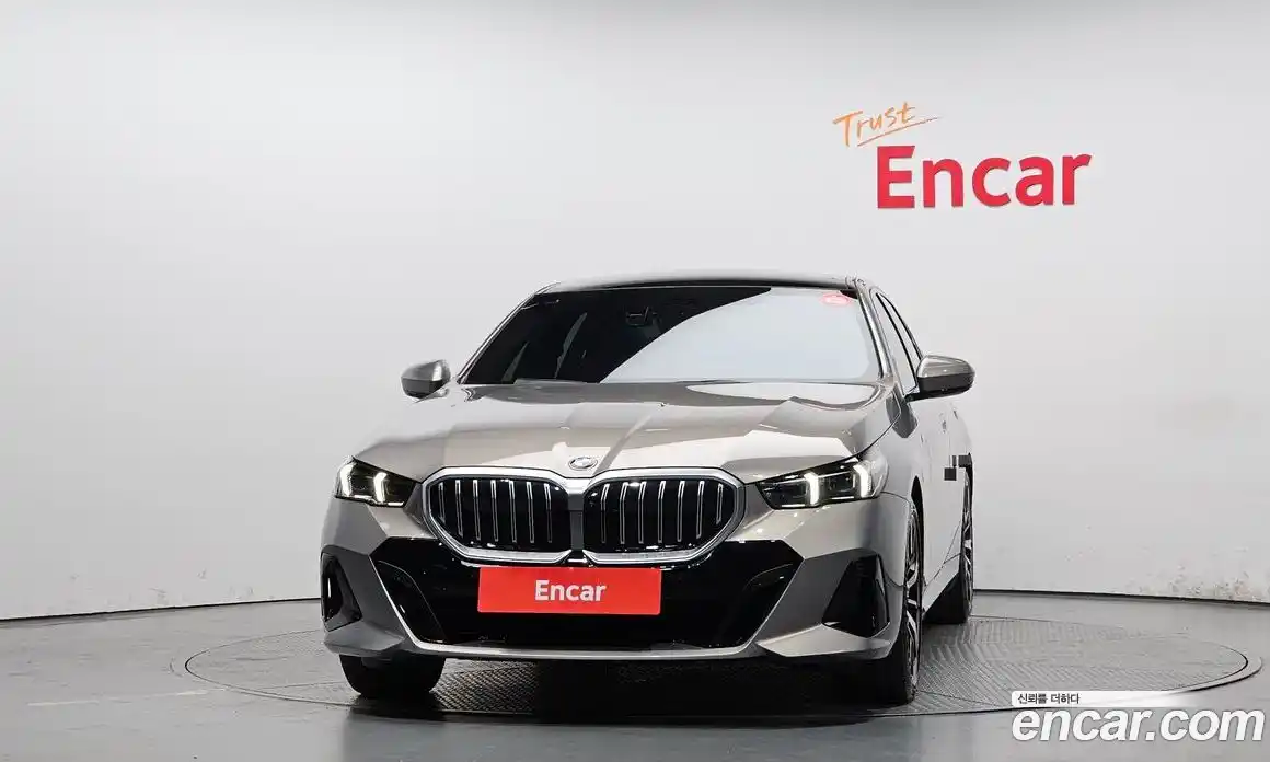 BMW 5-Series 2025 2.0 гидро в Москве № 2056360, фото 3