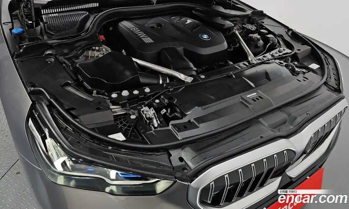 BMW 5-Series 2025 2.0 гидро в Москве № 2056360, фото 6