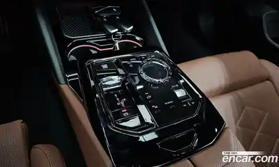 BMW 5-Series 2025 2.0 гидро в Москве № 2056360, миниатюра 9
