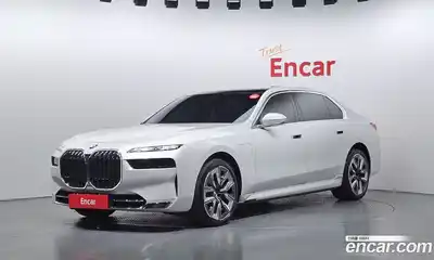 BMW 7-Series, 2023