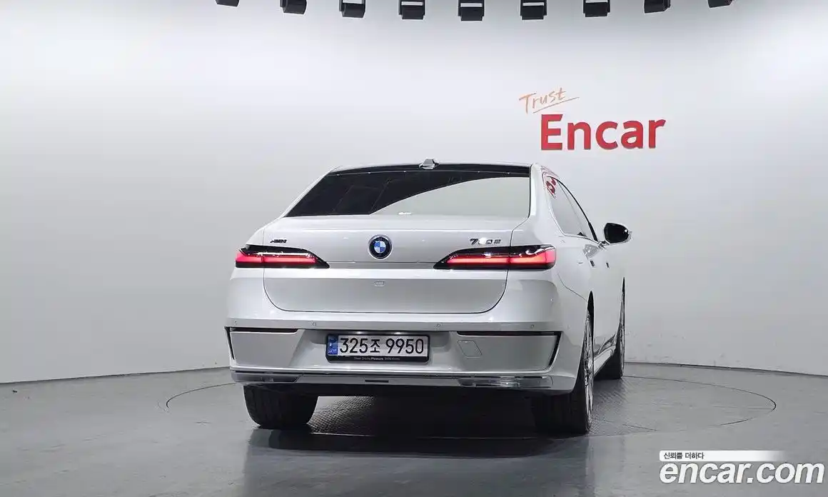 BMW 7-Series 2023 3.0 гидро в Москве № 2056409, фото 4