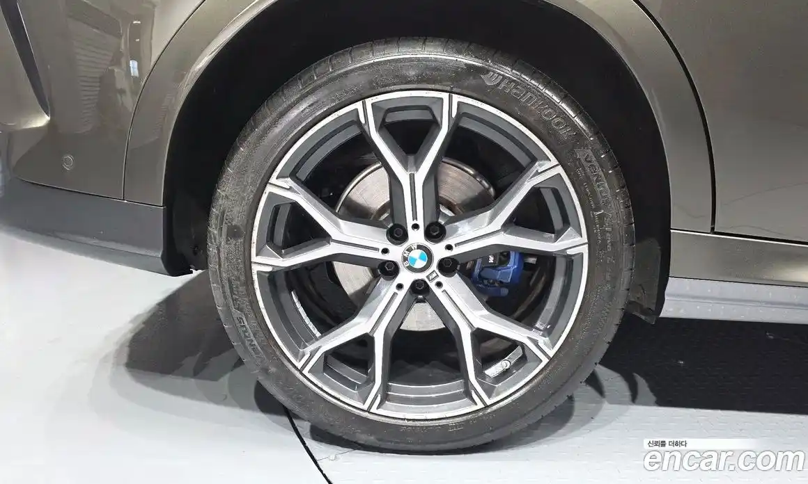 BMW X6 2022 3.0 гидро в Москве № 2056577, фото 5