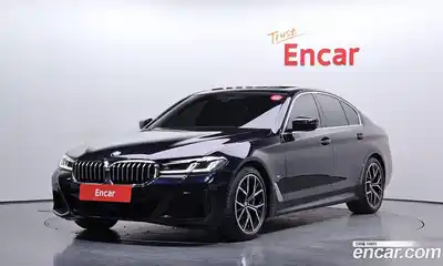 BMW 5-Series, 2022