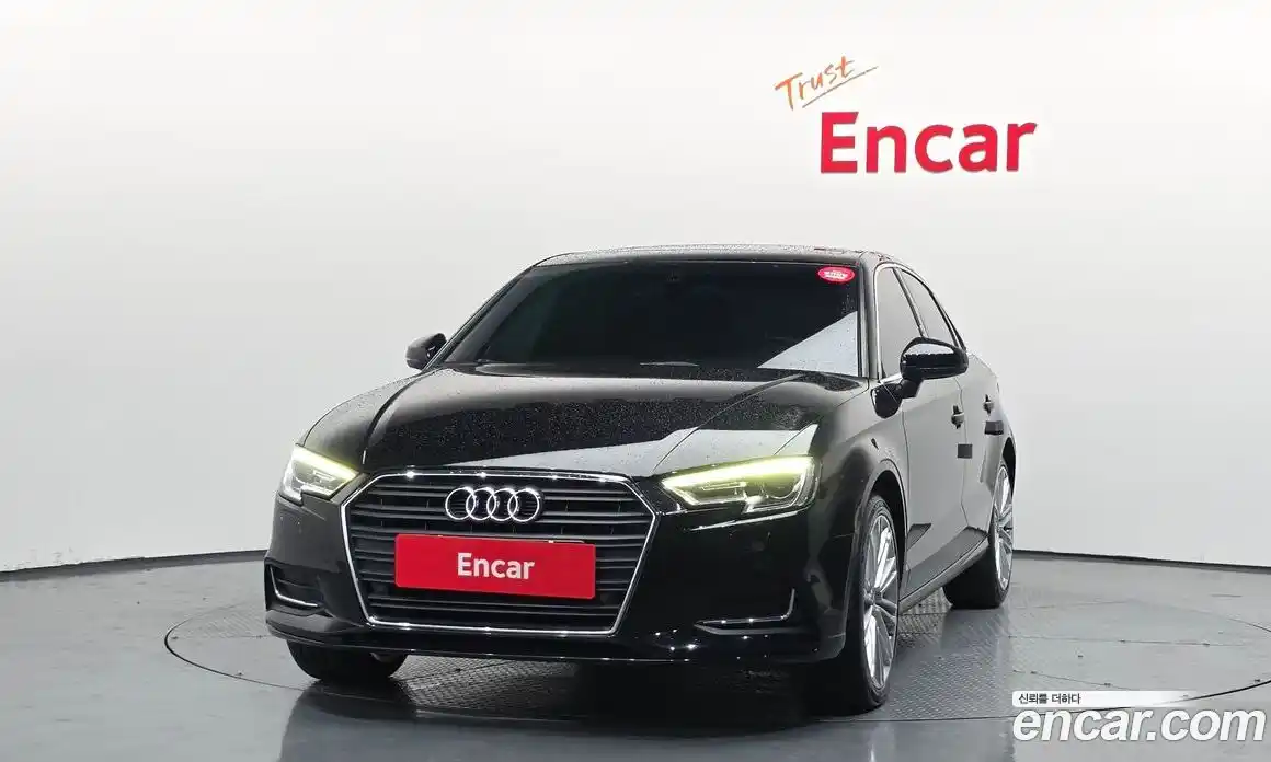 Audi A3 2018 2.0 гидро в Москве № 2057265, фото 3