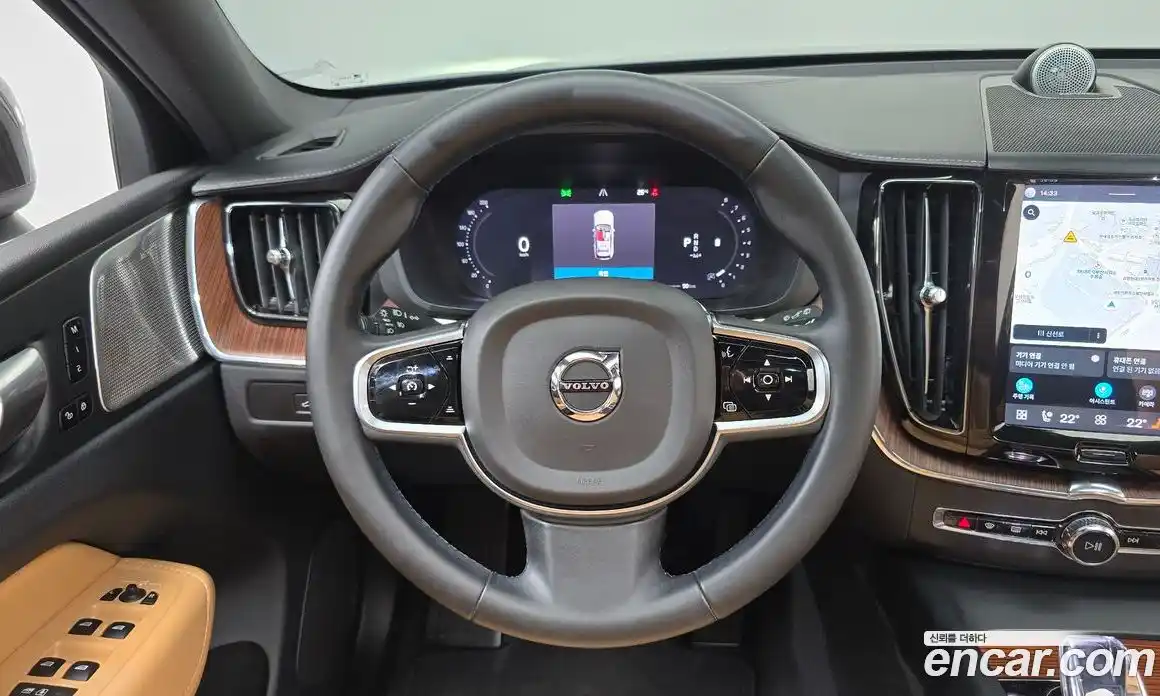 Volvo XC60 2023 2.0 гидро в Москве № 2057874, фото 13